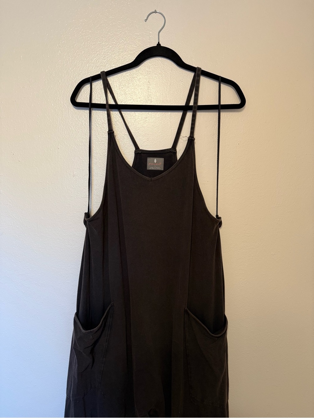 Black hot shot onesie - Picture 3 of 5